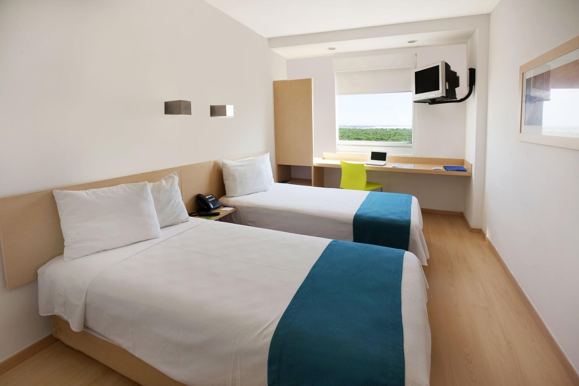 Hotel One Monterrey Aeropuerto Apodaca Zewnętrze zdjęcie