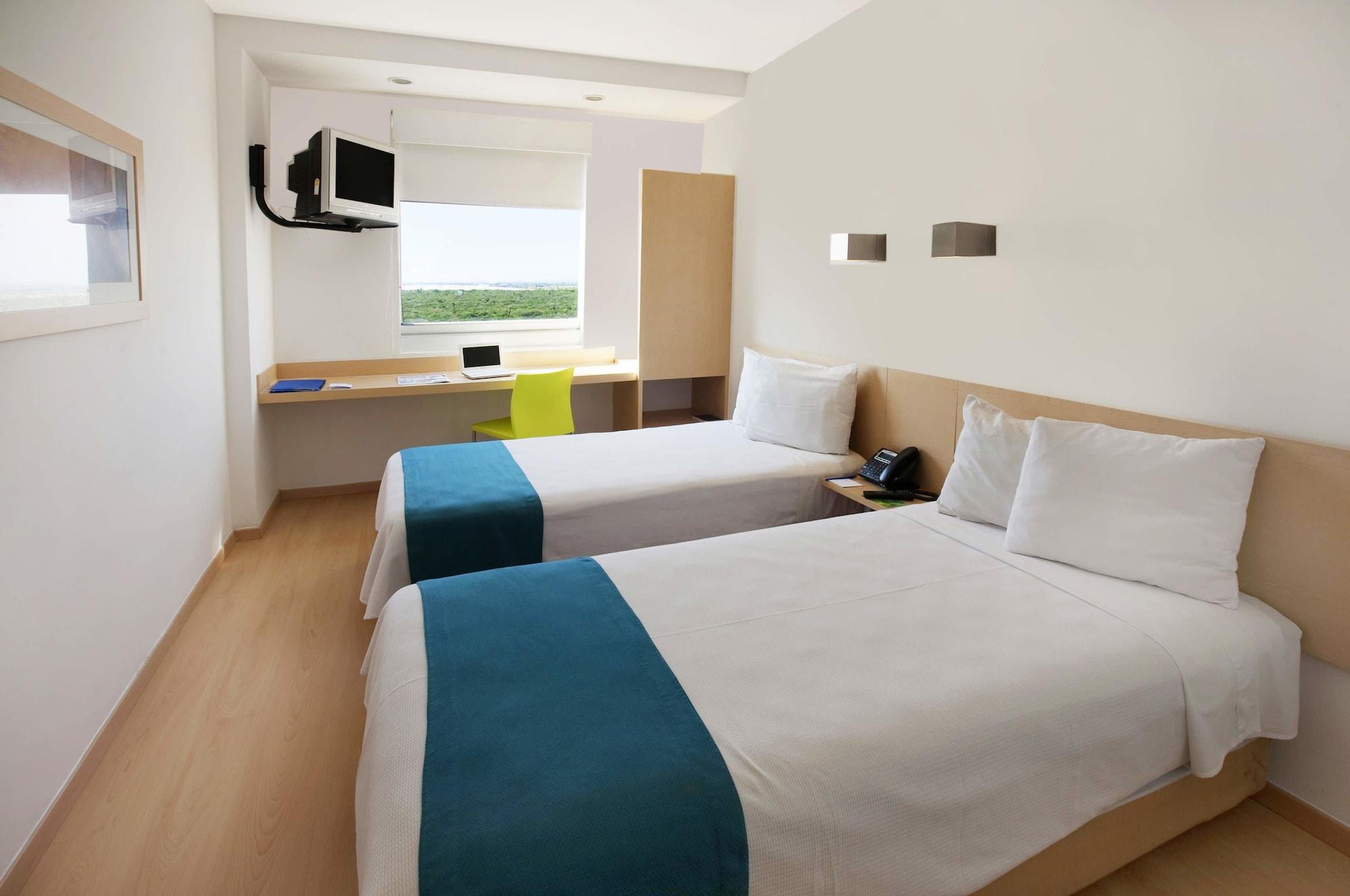 Hotel One Monterrey Aeropuerto Apodaca Zewnętrze zdjęcie