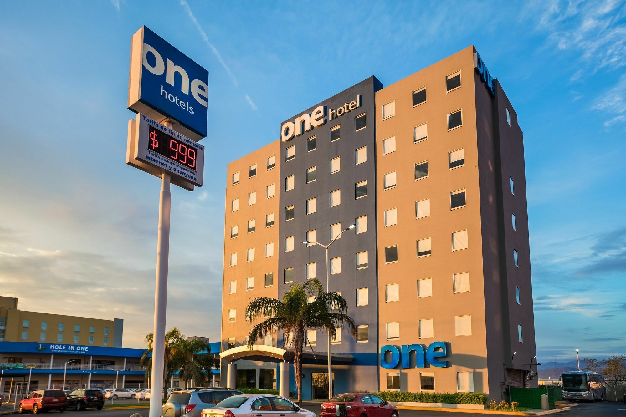 Hotel One Monterrey Aeropuerto Apodaca Zewnętrze zdjęcie