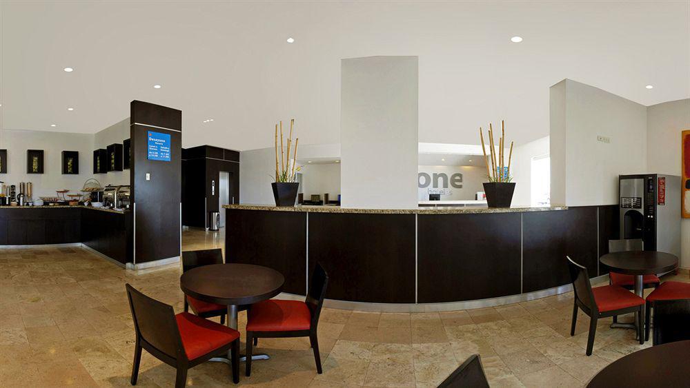 Hotel One Monterrey Aeropuerto Apodaca Zewnętrze zdjęcie